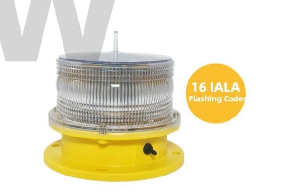 Cheap 16IALA IP68 Waterproof Marine Solar Powered Nav Lights With 3-4nm Visibility for sale