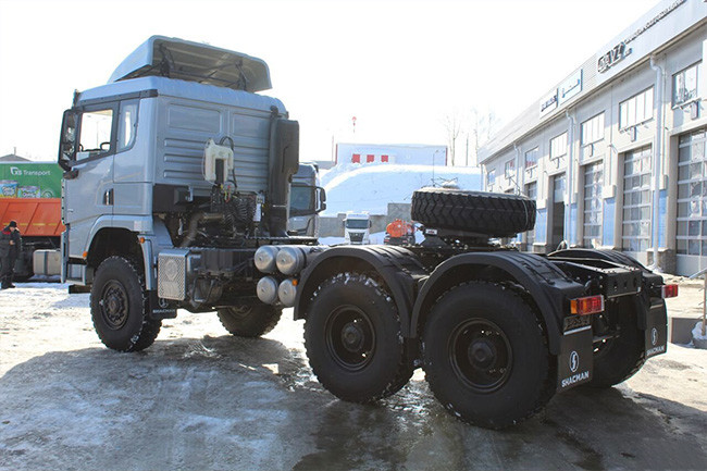 Low Fuel Consumption And Optimal Performance SHACMAN X3000 6X4 Tractor Truck