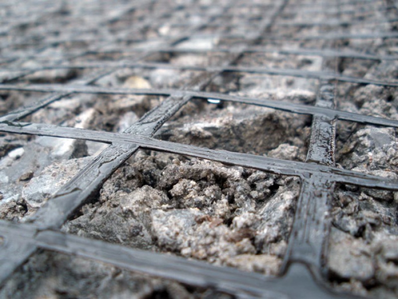 Polyester Geogrid for Road Construction Strengthen Basal Embankments and Slope Walls