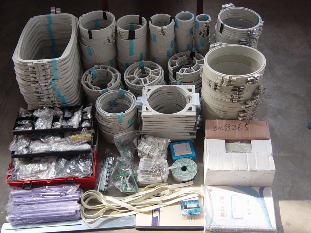 9 Needle 15 Head Flat Embroidery Machine For Shoes / T - Shirts