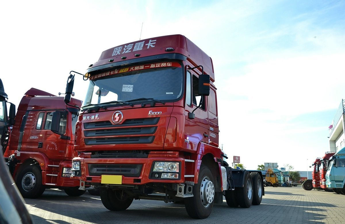 Chinese Tractor Trucks Shacman 6X4 F3000 Flat Cab Diesel Tractor Head Truck
