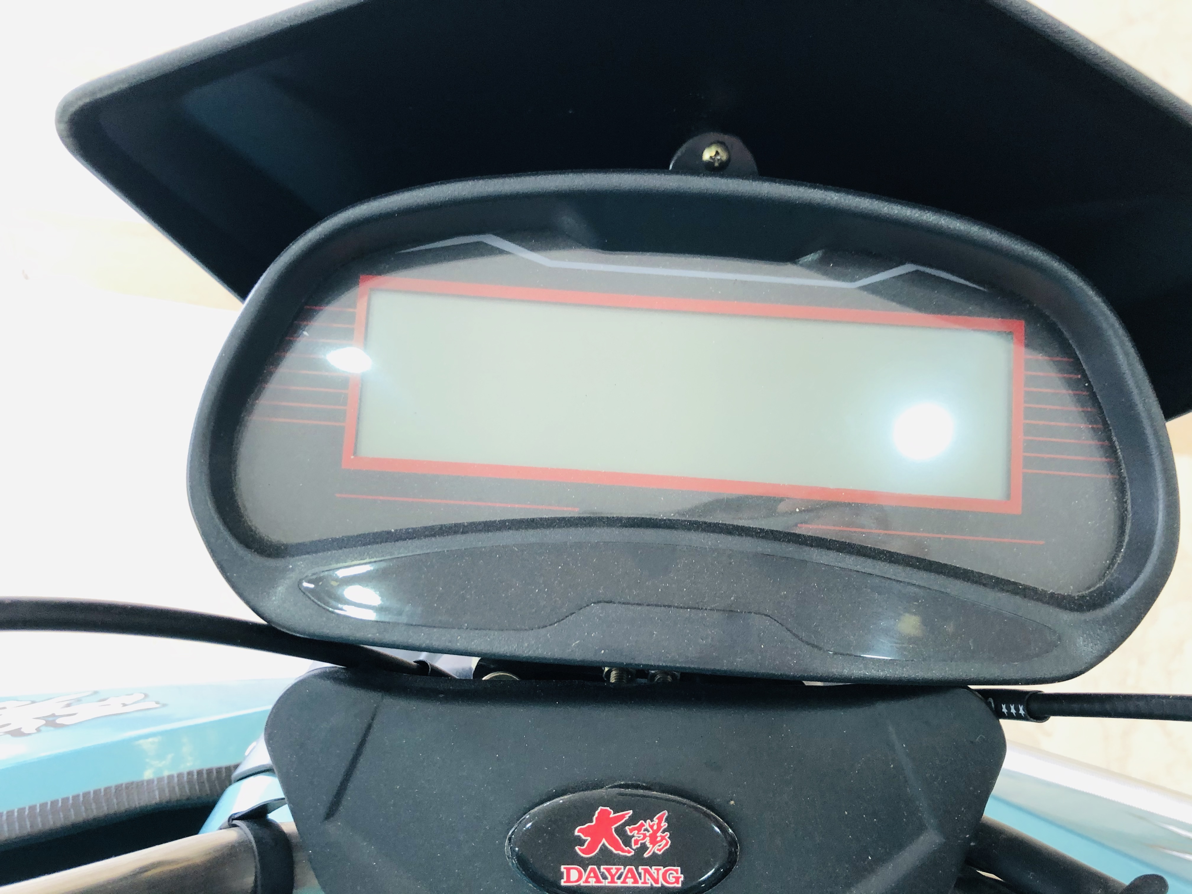 DAYANG 300CC Three Wheel Motorcycle for Commercial Cargo Delivery Services