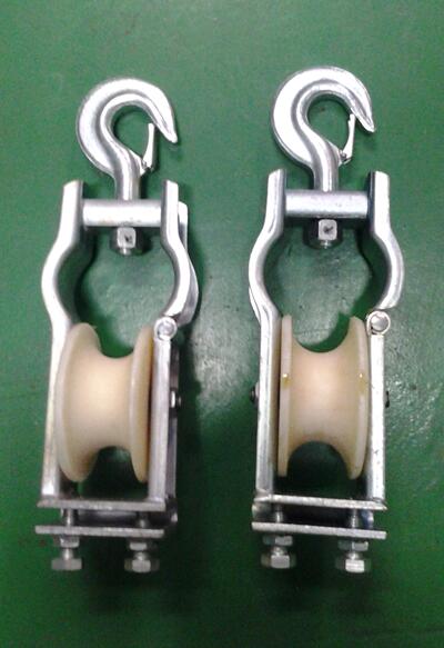 Sitting And Hanging Type Sheave Block Pulley / Durable Heavy Duty Pulley Block