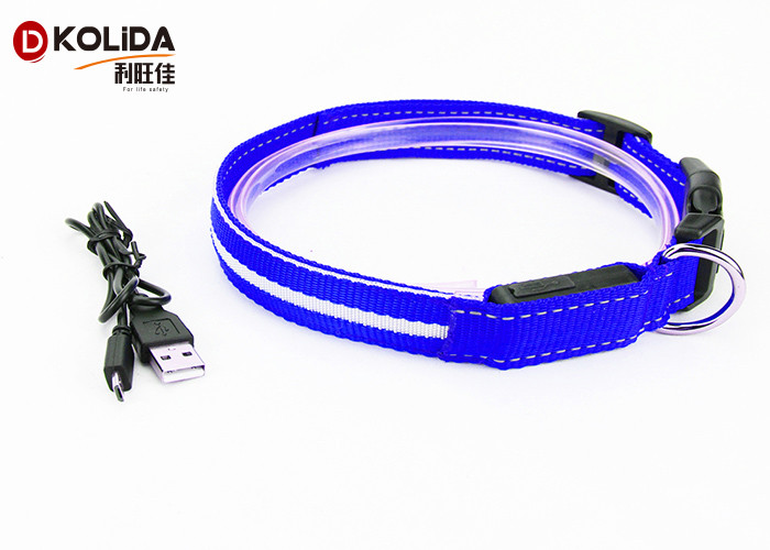 Red / Blue / Green Eco - Friendly Nylon Flashing Pet Collar For Doggie