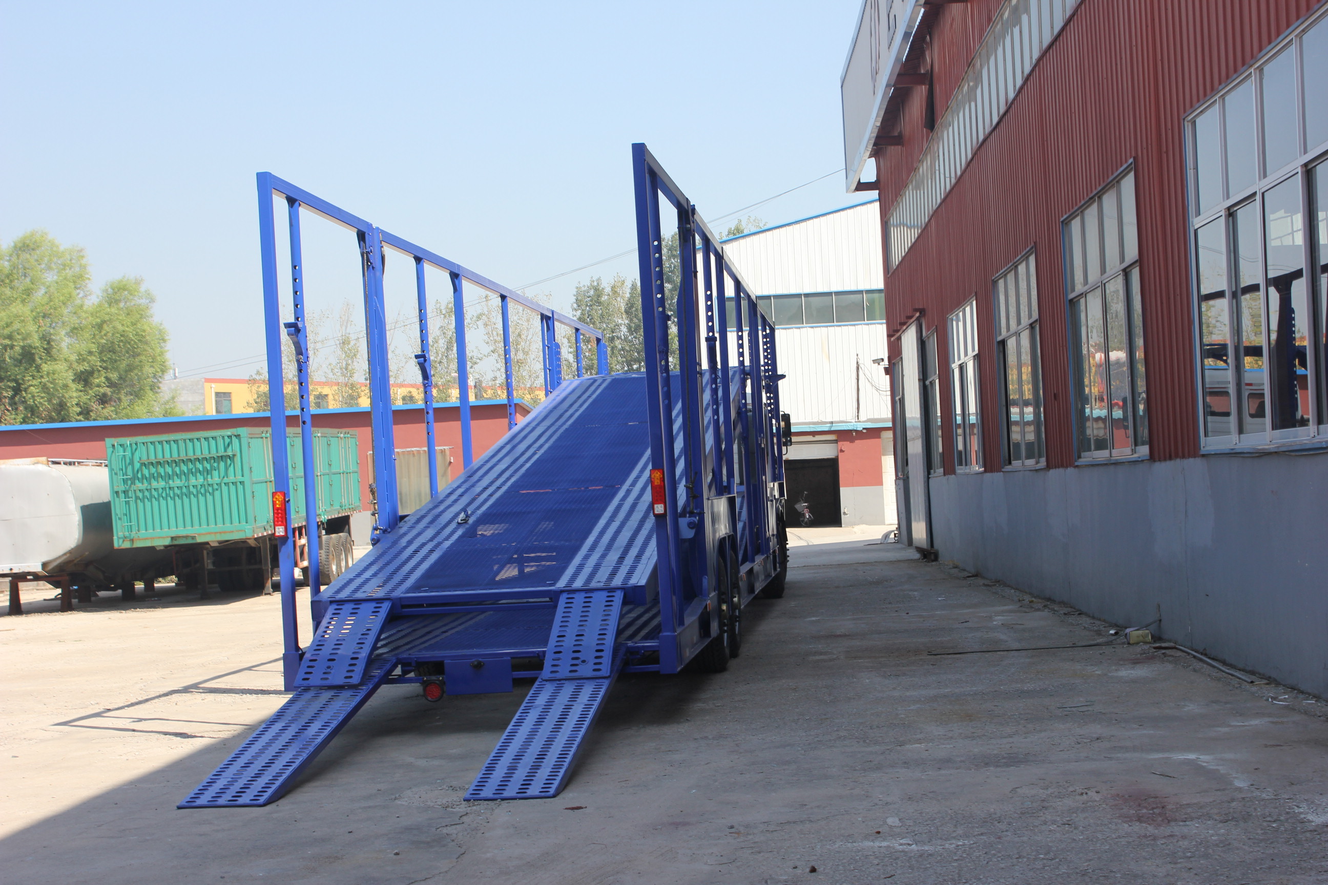 Air Brake Two Deck Pickup Truck Trailer Skeleton Type 6 Car Carrier Transport Trailer