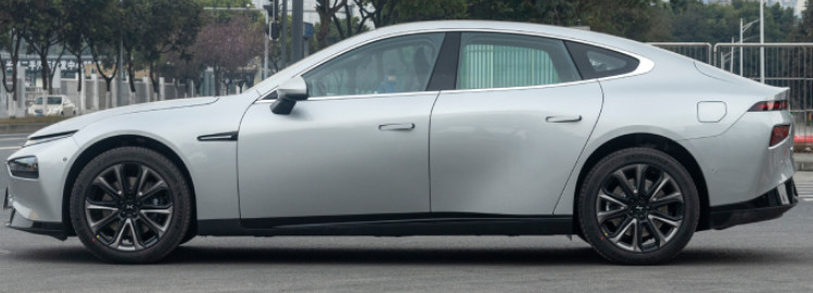 XPENG P7 2022 586G Single Motor Pure Electric Middle Sedan 5 Door 5 Seats
