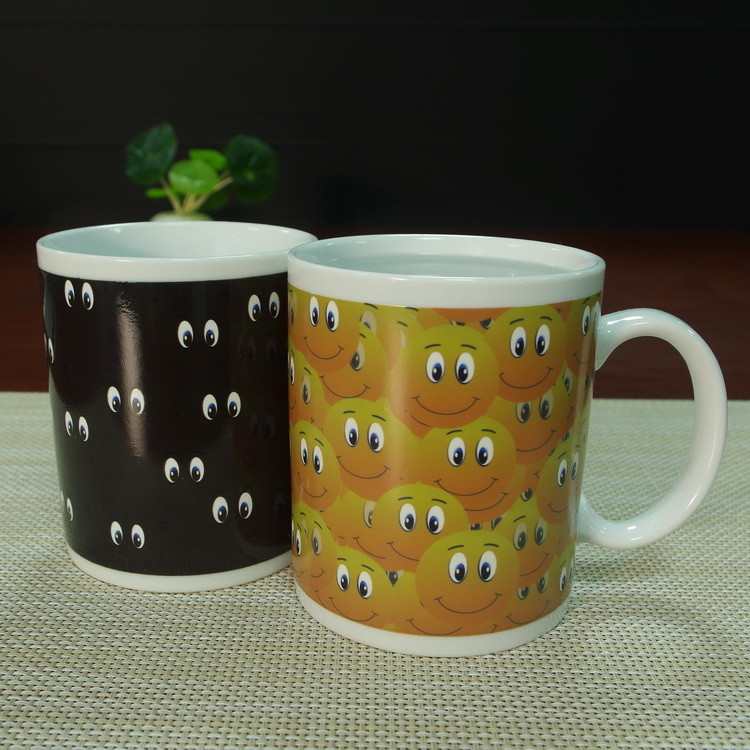 Square mug smile face heat sensitive color changing mugs 11 oz