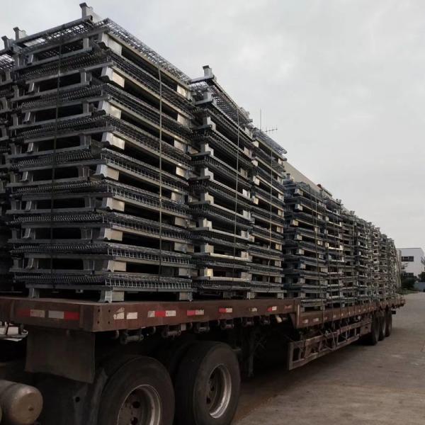 Storage cage with optional wheels