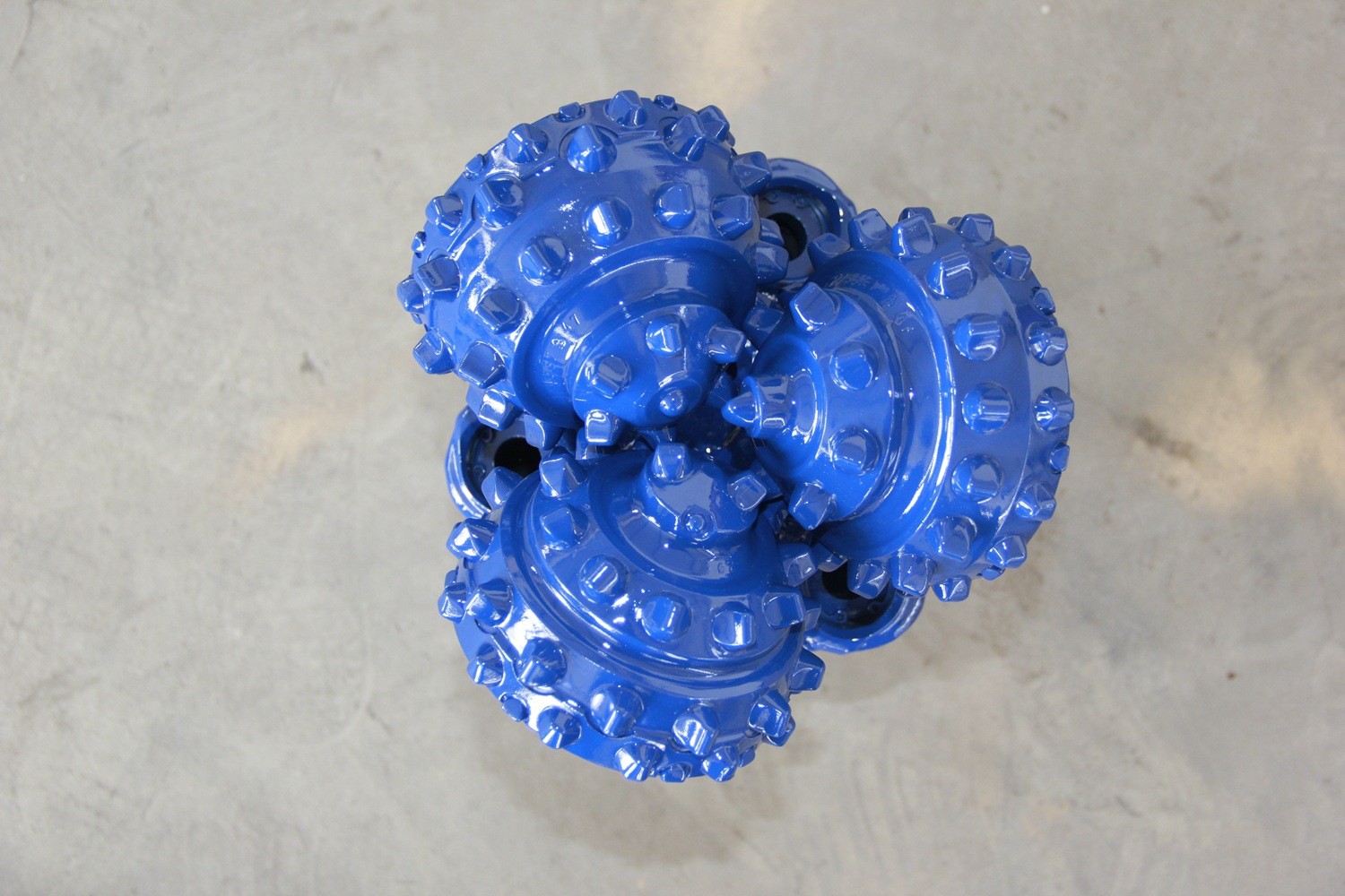 Hard rock drilling TCI tricone bit 215.9mm IADC 637