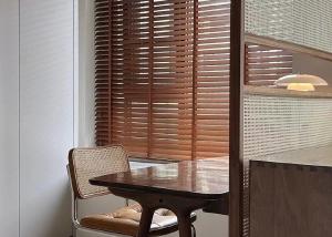 China Natural Woven Bamboo Blinds Roller Blinds Horizontal Venetian Slats For Office Window on sale
