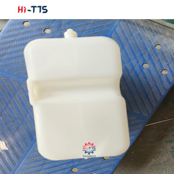 Truck Parts Expansion Tank R215-9 R225-9 11N8-41071 For Water Tank