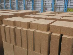 Quality High Strength Magnesia Bricks , Magnesia - Alumina Spinel Cement Kiln Brick wholesale