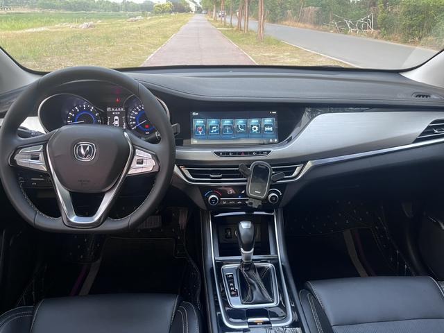 Affordable Used Changan Eado 1.6L Automatic SUV 2019 Eado GDI Sedan for Africa & Middle East