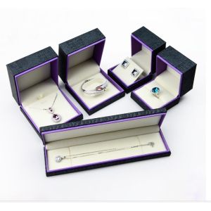 Luxury Leatherette Paper Gift Box Packaging