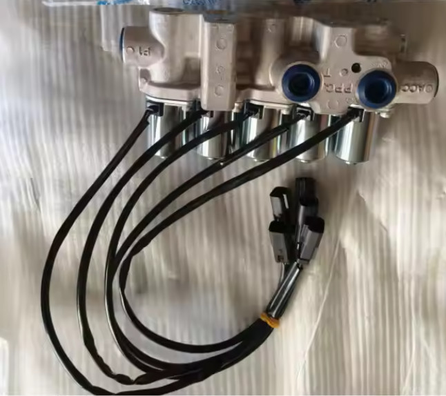 Solenoid Valve 209-60-77240 For Komatsu PC1250-7 PC1250-8 PC750-7 PC600 PC800 Excavator Parts