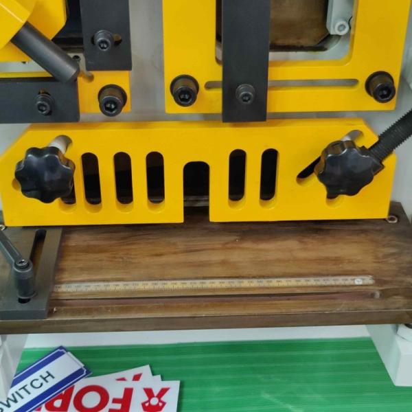 Q35Y-20 Ironworker Heavy Duty Combined Punching And Shearing Machine 22mm Thickness