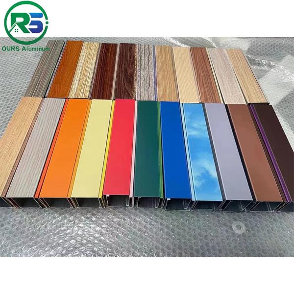 Environmental Friendly Linear Suspended Metal Ceiling 0.9mm White Aluminum