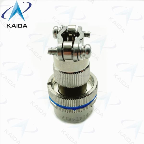 4 Contacts Plug Circular Electrical Connector Electroless Nickel Round Wire Connectors