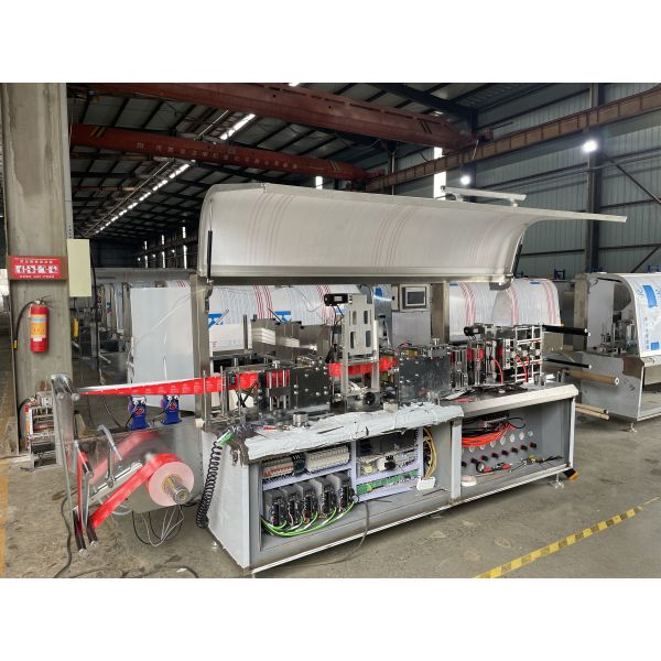 Professional Single Piece Wet Wipe Making Machine Four Side Sealing Tissue Packing Equipment