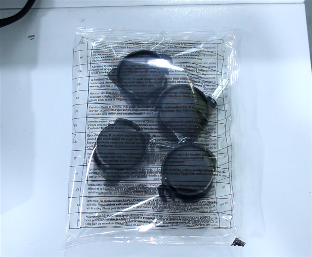 Automatic Vertical Counting Manual Put Auto Sealing Plastic Bag Castors Screw Counting Packing Machine