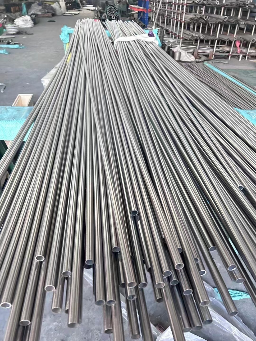Astm B407 Sb 409 Uns N08800 Pipe Tube Nickel Iron Chromium Alloy 825