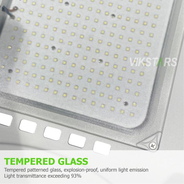 High Quality 135lm/w 100W 150W 200W LED Gas Station Lights Support SKD Lamp Kit Canopy Lights for Petrol Stations