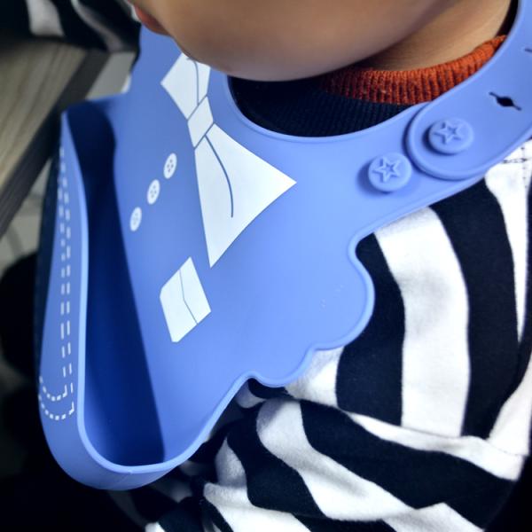 Customized Baby Silicone Bibs Food Grade Waterproof Toddlers BPA Free Bibs