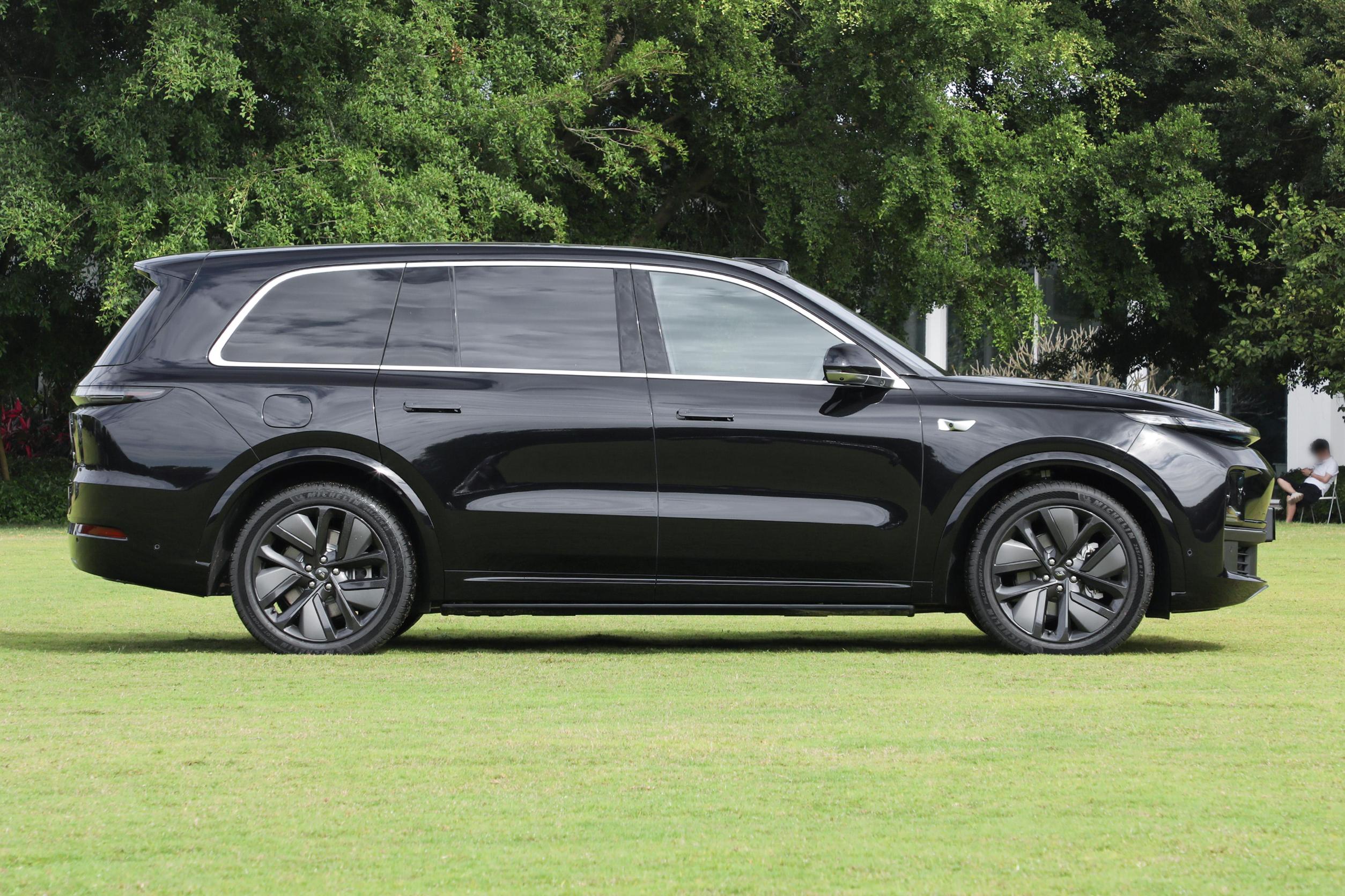 Max. power kW 220 299Ps Lixiang L9 Electric Adult Pro 4wd LI L9 SUV Lixiang Hybrid