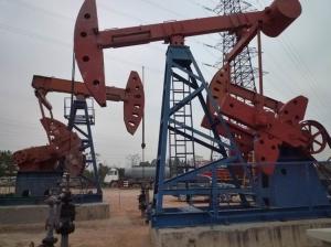 China Conventional Beam Oilfield Pumping Units With Electric Motor on sale