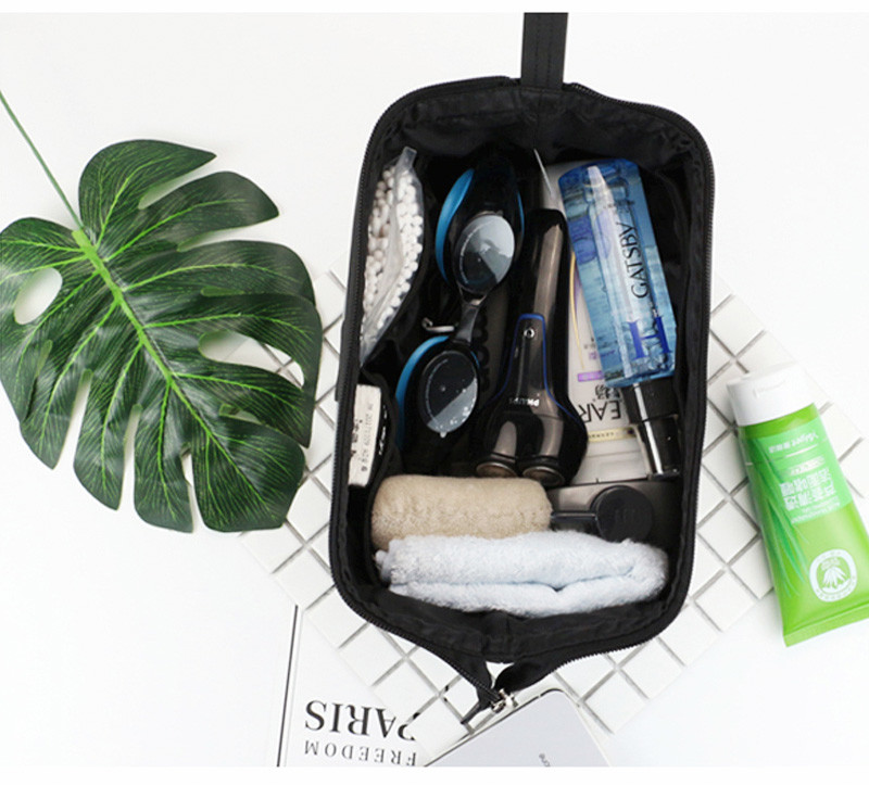Portable Outdoor Gym Custom Waterproof Nylon Makeup Wash Bags Fashion