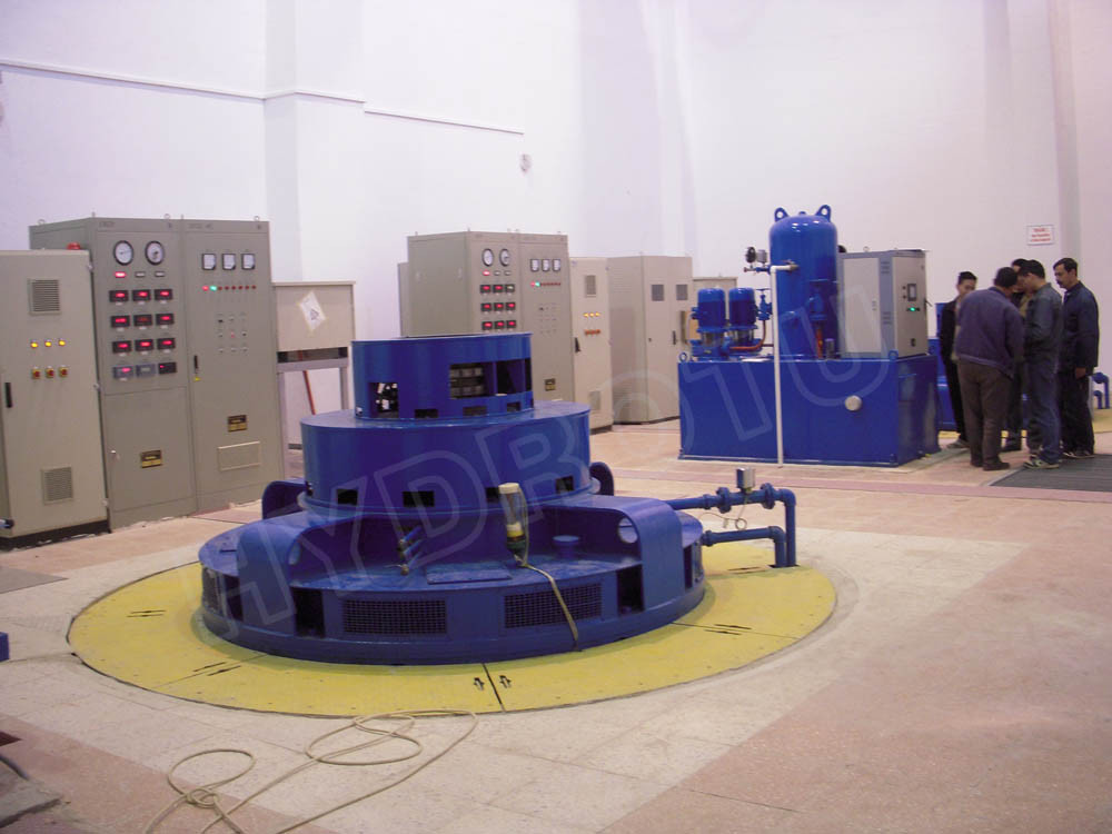 2m-25m Water Head Kaplan Turbine With Stainless Steel Blades and synchronous generator