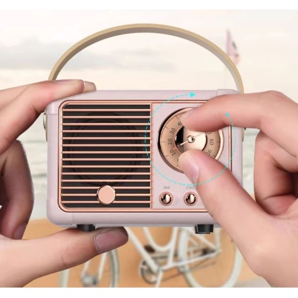 Classic Retro Style Wireless Speaker Mini Portable Bluetooth Speaker With Volume Adjusting Knob