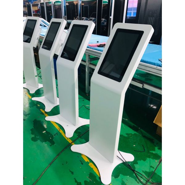 15.6-inch 10-point capacitive touch screen floor-standing Android kiosk
