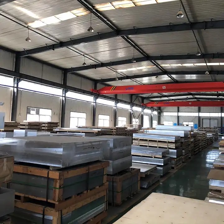 Seamless Stainless Steel Pipe Hot Rolled 201 202 304 316 321 310S 2205 2507 Seamless Stainless Steel Pipe
