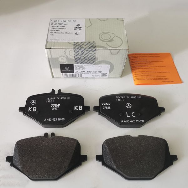 A0084200220 Genuine Brake Systems Auto Brake Pad For Mercedes - Benz W222
