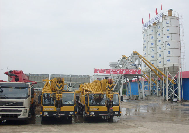 HZS240 240m3/H Automatic Concrete Batching Plant Road Construction Machinery