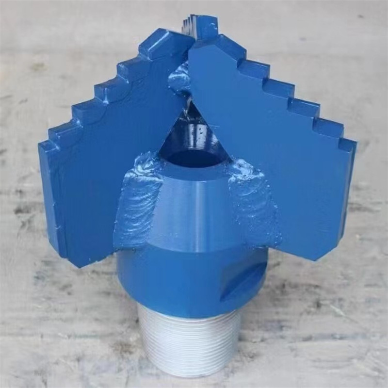 76mm 89mm 102mm 127mm 152mm 165mm 178mm 203mm Three Wings Step Type Drag Bits