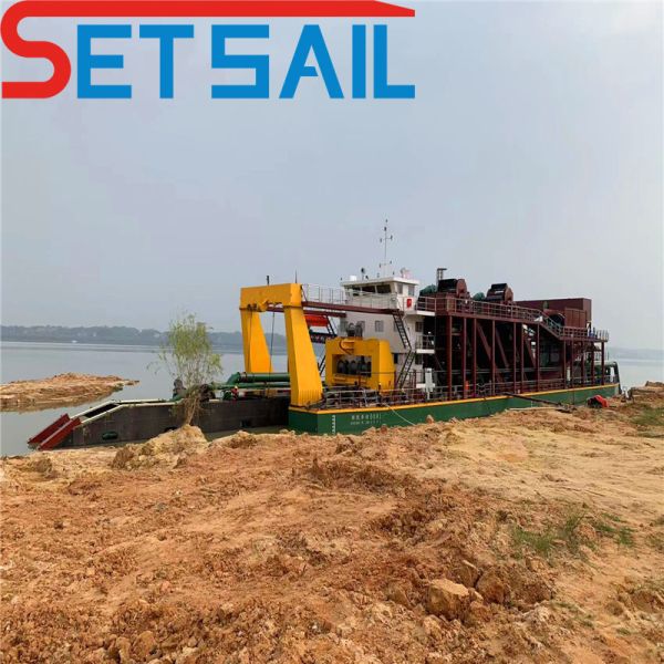 26 Inch Cutter Sucton Sand Dredger with Anchor Boom