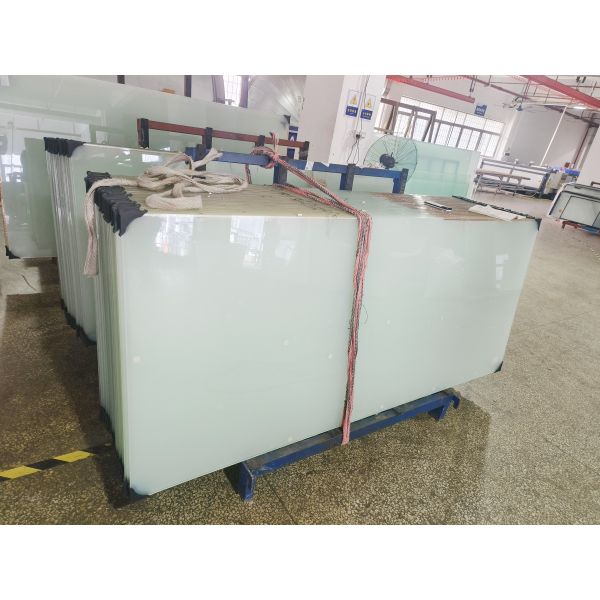 Low E Smart PDLC Glass Customized PDLC Dimming Glass Privacy Protection Safety PDLC Window Film For Low Energy Consumption Office