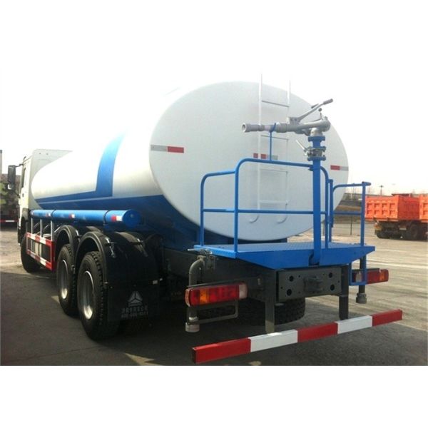 Sprinkling Spray 6x4 30 Cbm Howo Water Tank Truck