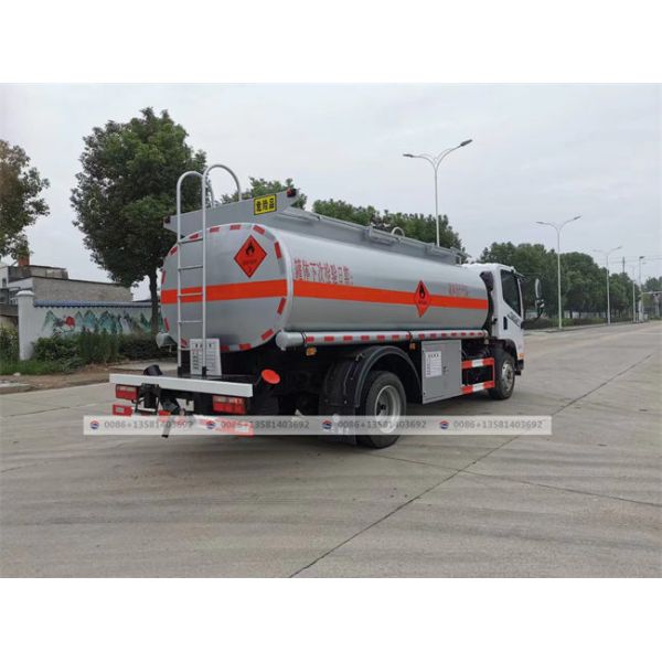FAW Brand New Oil tank Truck 8-10CBM Fuel Tanker Truck With Pump
