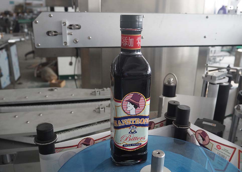 20-120 BPM Bottle Sticker Labeling Machine For Virgin Olive Oil Square Bottle