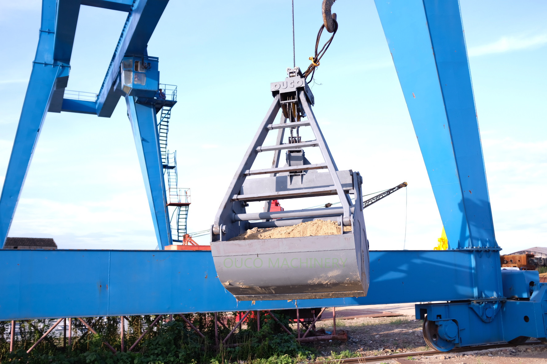 Quality 3cbm Mechanical Clamshell Grab Bucket 380V 50HZ wholesale