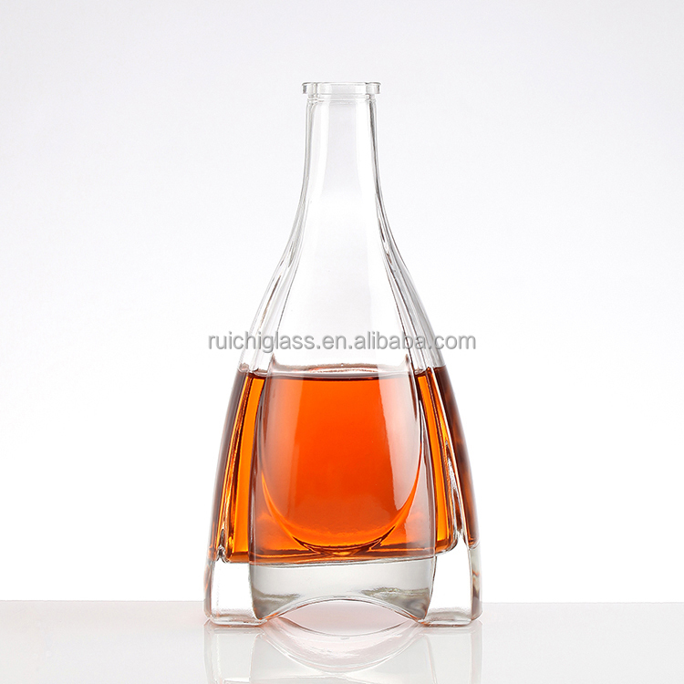 Custom Spirits Glass Bottles in 250ml 500ml for Whisky from Super Flint Glass Suppliers