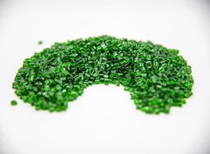 Quality High I.V. Recycled PET Granules 0.58-1.1 Customizable Fiber Grade Natural Color wholesale