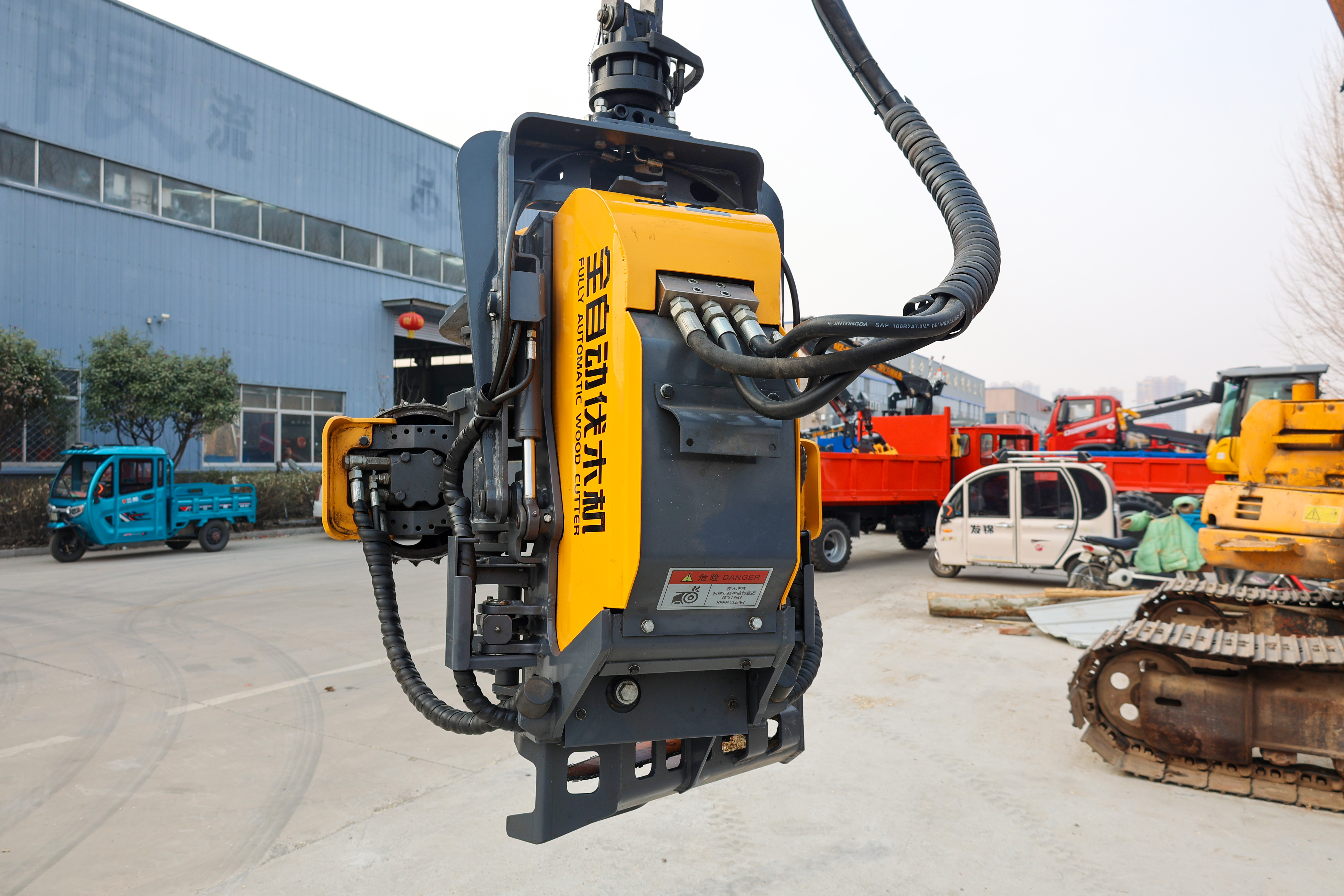 Forestry Log Loader Crane Grab Felling Machine Diesel Outdoor Logging Harvester Trees