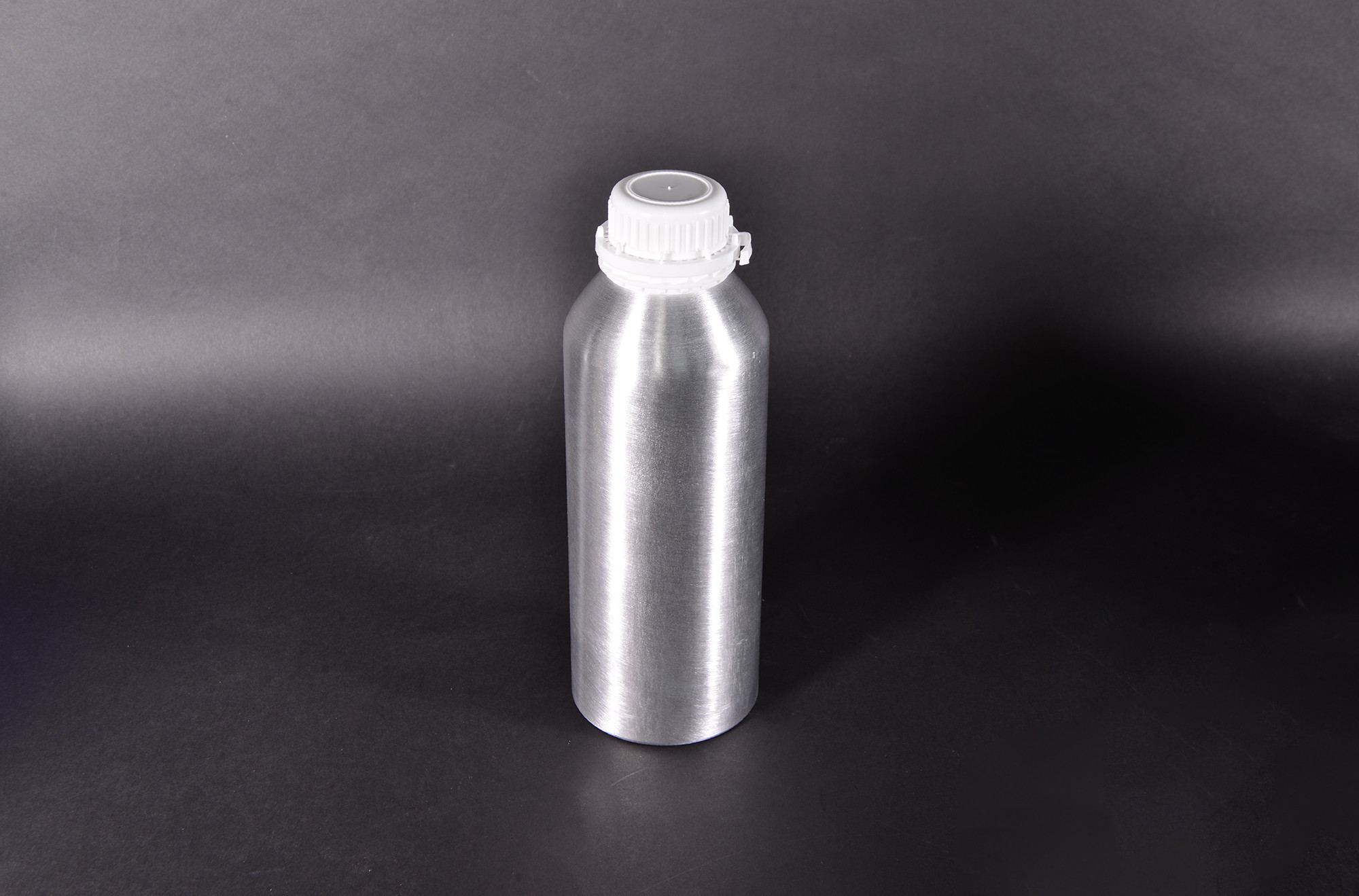 Quality Aluminum Aroma Diffuser Essential Oil 500ml For Hotel wholesale