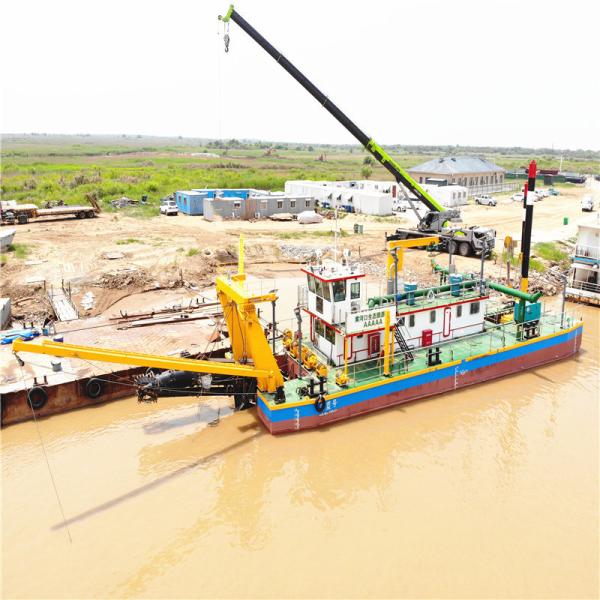 Diesel Engine 26 Inch Cutter Suction Dredger for River Sand