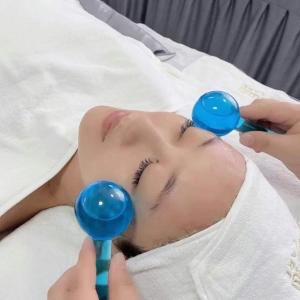 China 30ml Beauty Salon Tools Reduce Puffy And Wrinkle Ice Globes For Facials on sale