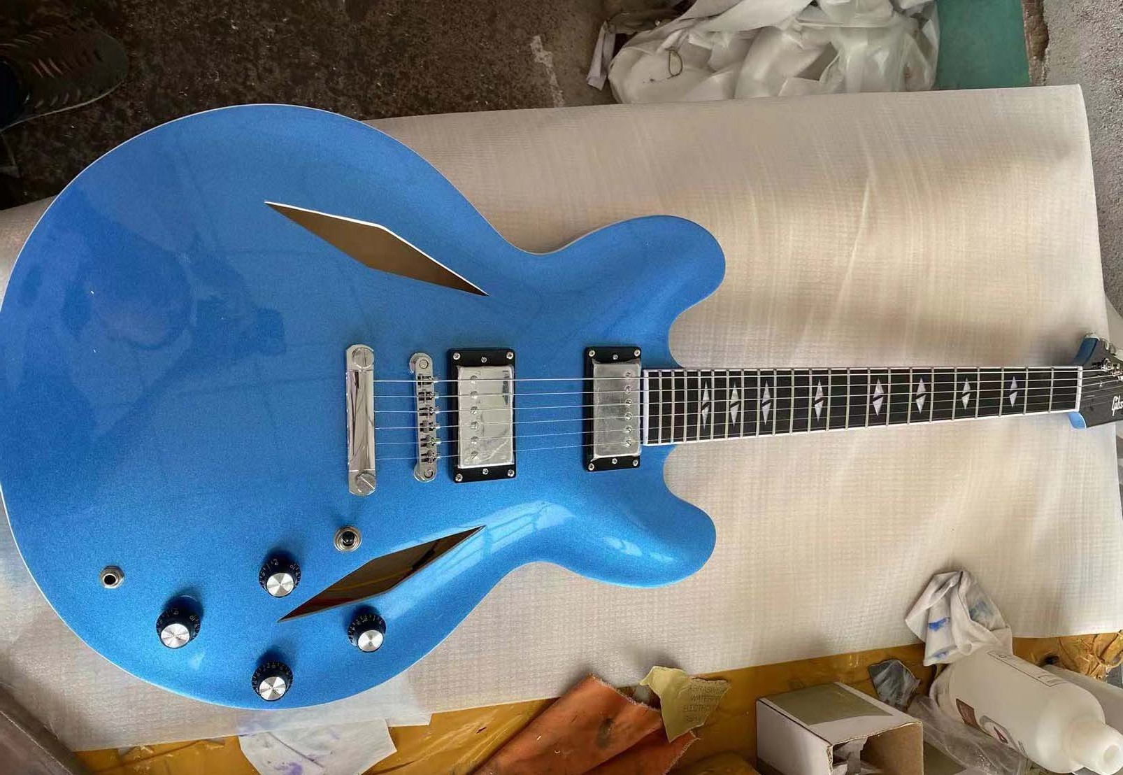 Custom Dave Grohl Jazz Semi hollow body ES 335 JAZZ Guitar hollow electric guitar